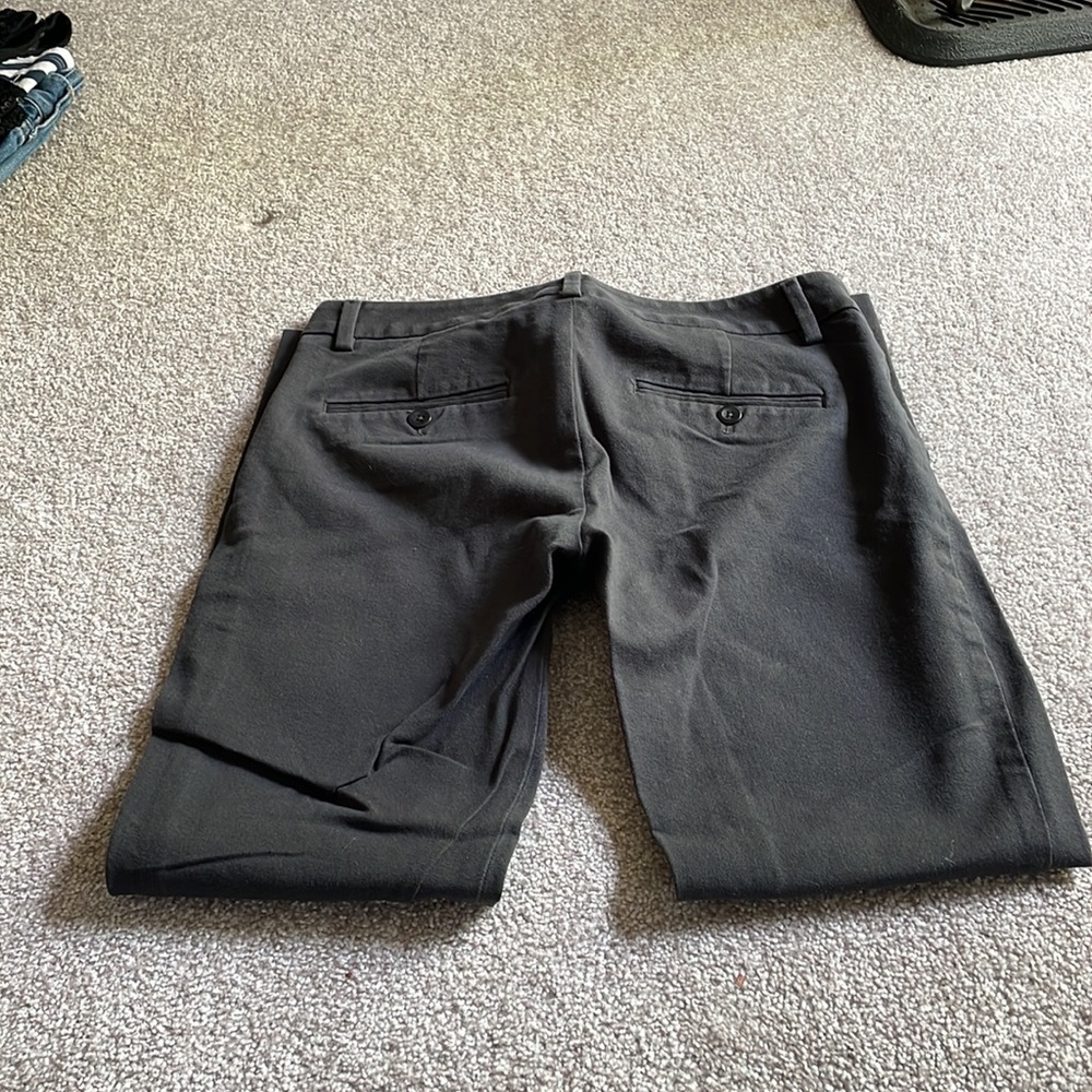 Capris - Picture 3 of 4